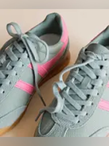 Gola Tornado Trainers ; Green Mist And Fluro Pink — image 2 of 4
